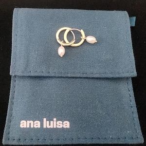 Ana Luisa pearl earing